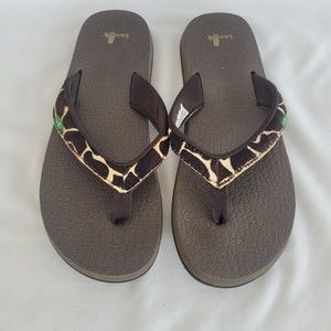 Sanuk Yoga Sling 2 Women's giraffe print calf hair flip flop size 7